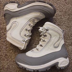 Columbia Bugaboots Omni-tech Snow Boots